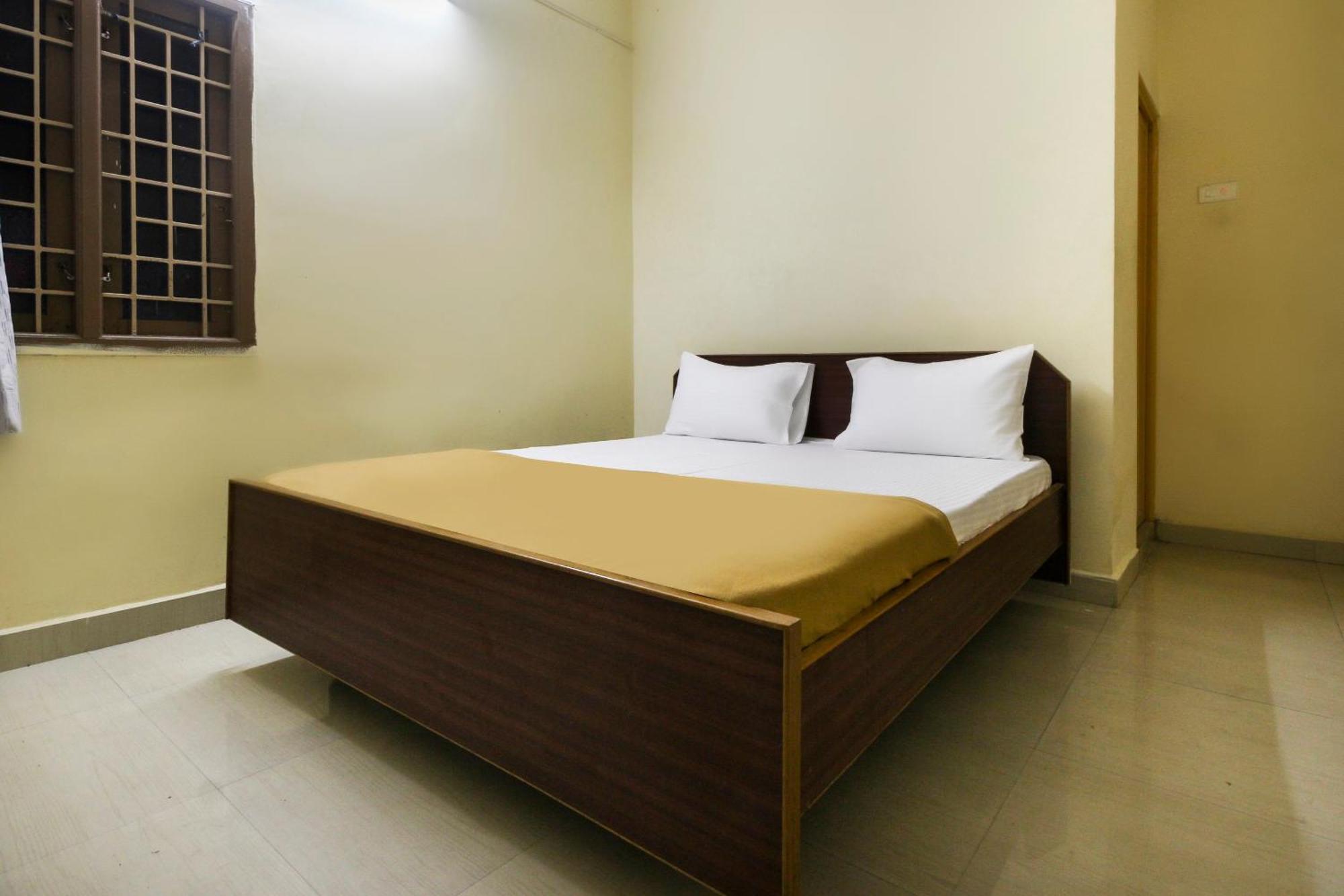 Hotel Spot On Jayalakshmi Residency Non Ac à Kovilpatti Extérieur photo
