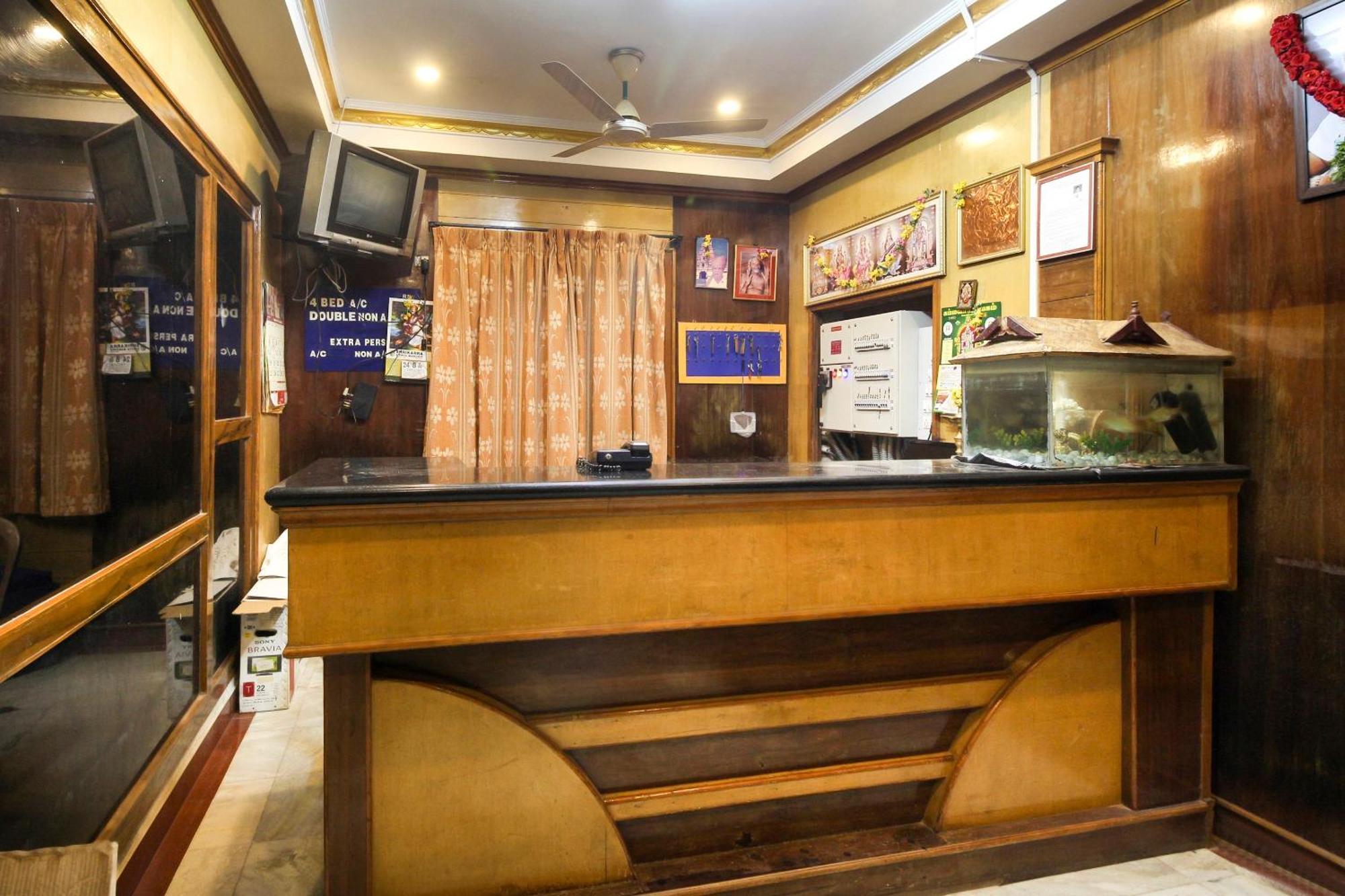 Hotel Spot On Jayalakshmi Residency Non Ac à Kovilpatti Extérieur photo