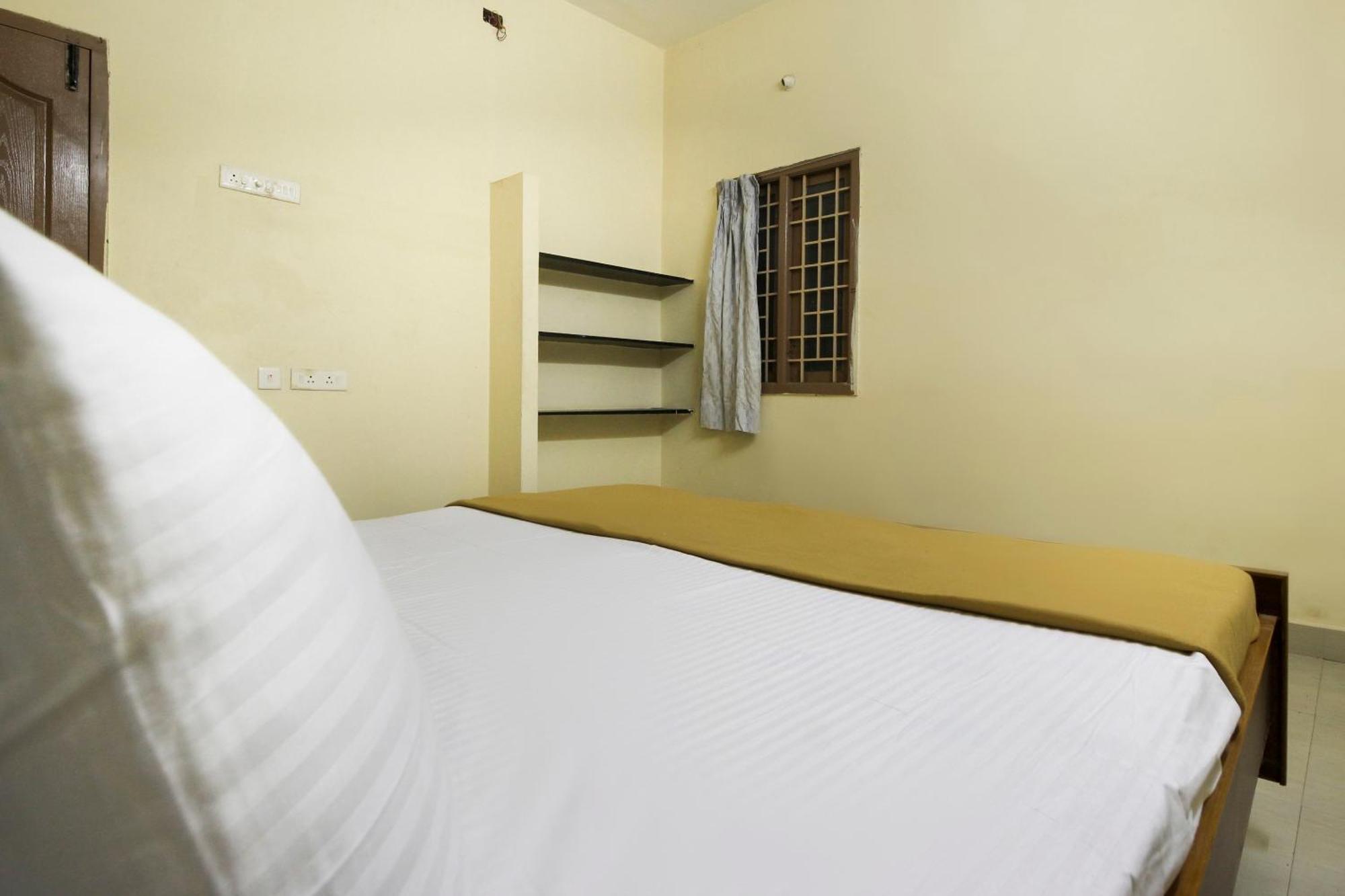Hotel Spot On Jayalakshmi Residency Non Ac à Kovilpatti Extérieur photo